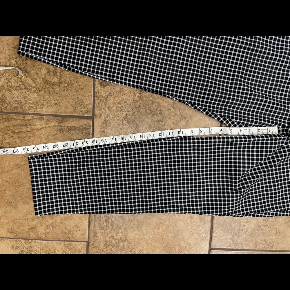 Women’s old navy pixie anklet pants size 14 - Picture 7 of 11